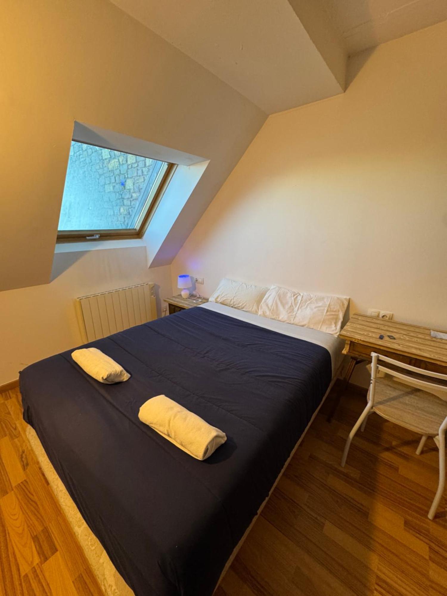 En Piso Compartido En Colocation In Shared Flat Homestay Pas De La Casa